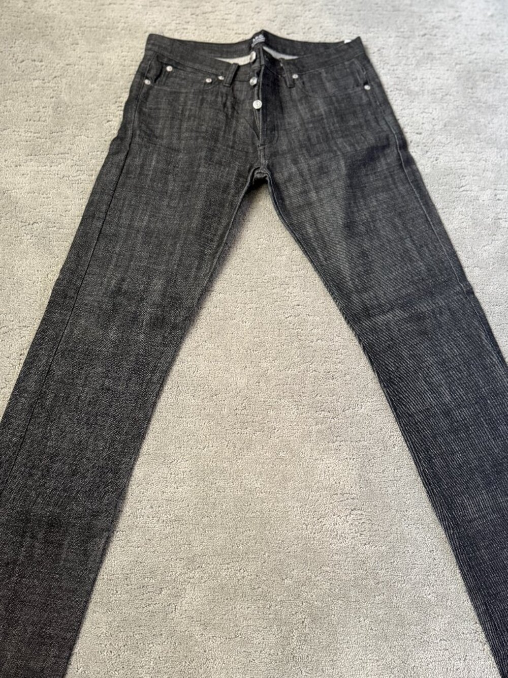 A.P.C. Petit Standard / Jean Droit Étroit Black Japanese Raw Denim Jeans – Men's